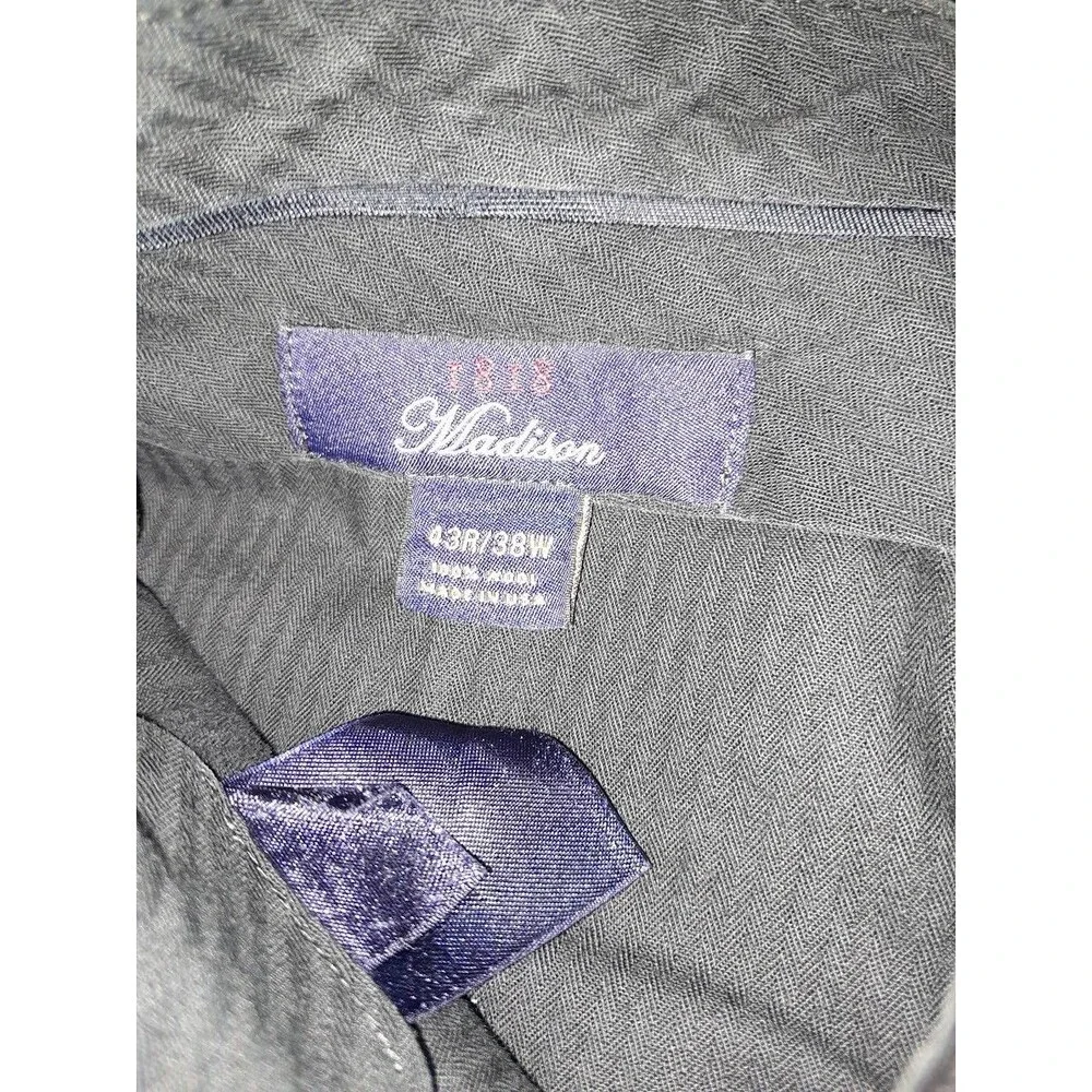 Brooks Brothers 1818 Madison Suit 43R 38W Black 100% Wool Made in USA Classic Fi